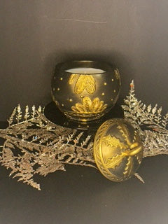 "Ice" Christmas Ornament - Pine Needles 7 oz.